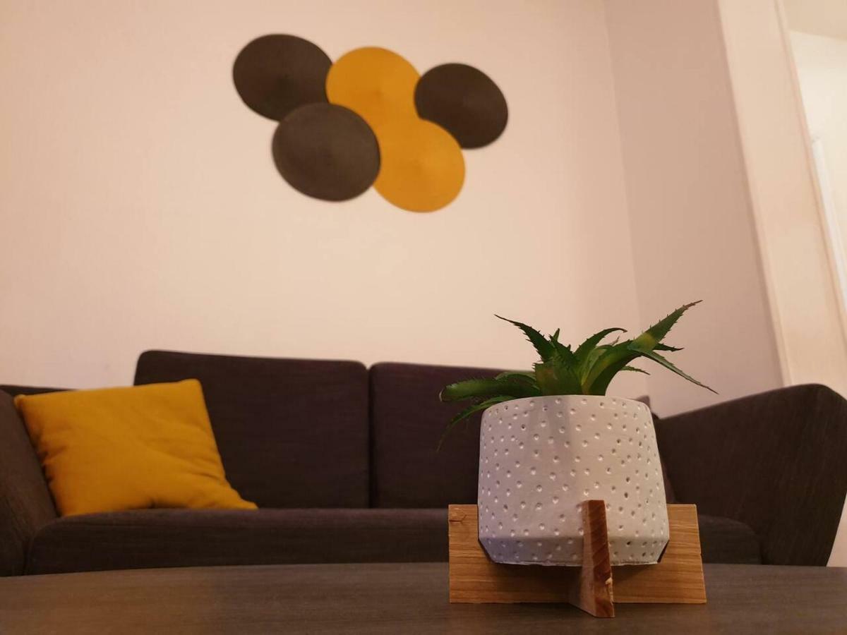 Comme chez soi à Metz Apartamento Exterior foto